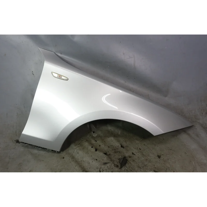 2008-2013 BMW E82 E88 1-Series Right Front Fender Quarter Panel Titan Silver OEM