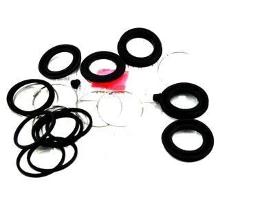 Toyota 04479-35040 Front Disc Brake Cylinder Kit