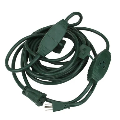 25′ Stanley 3-Outlet Green Heavy Duty Outdoor Grounded Landscaping Projector Cord