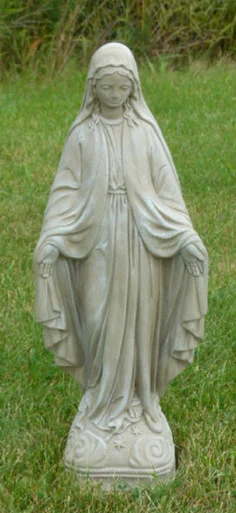 25″ Virgin Mary Outdoor Patio Statue – Cedar Finish – Inspiring Serenity and Grace