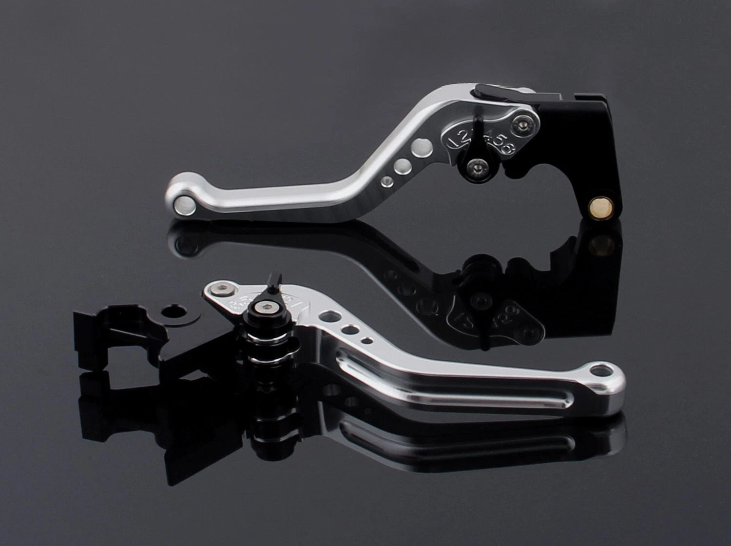 Short Brake Clutch Levers for Ducati Hypermotard 821 SP 2015, 939 SP 2016 (Silver)