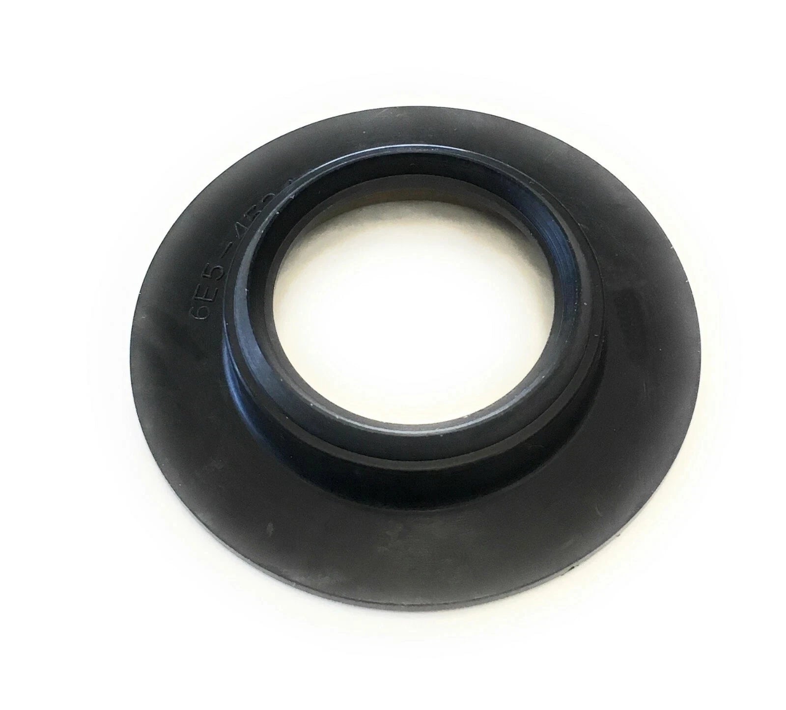 Oil Seal Cover for Yamaha 115-225 (6E5-45344-00) Lower Unit Outboard